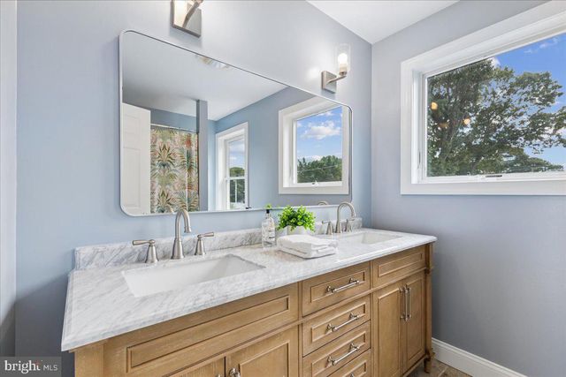 448 RIVER RD, Arnold, MD 21012