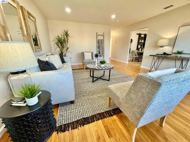 7036 Allegheny, Dublin, CA 94568