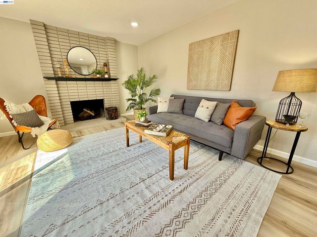 7036 Allegheny, Dublin, CA 94568