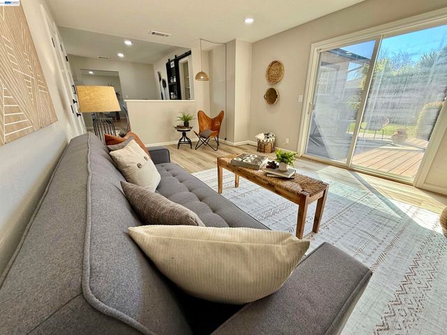 7036 Allegheny, Dublin, CA 94568