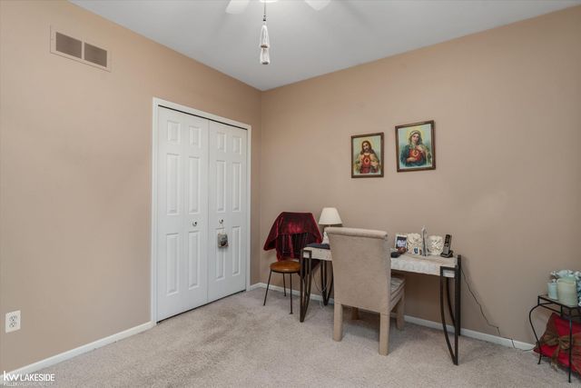 8160 Huntington Ridge Court, Washington Twp, MI 48094