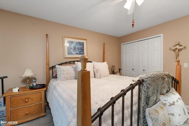 8160 Huntington Ridge Court, Washington Twp, MI 48094