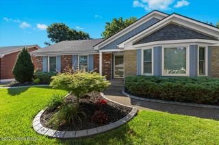7210 Kort Way, Louisville, KY 40220