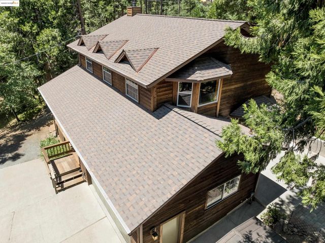 24051 Pine Lake Dr, Twain Harte, CA 95383