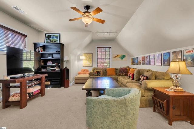 45 Verona Circle, Simpsonville, SC 29681