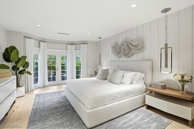 88 Eugenia DR, Naples, FL 34108