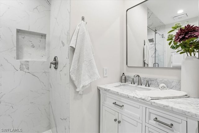 88 Eugenia DR, Naples, FL 34108