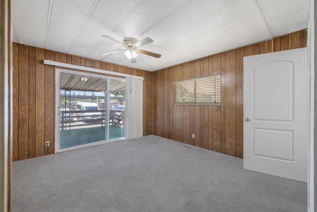 415 N Akers Street 50, Visalia, CA 93291