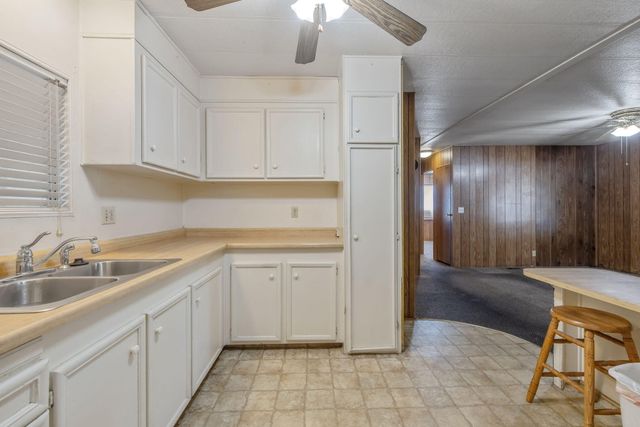 415 N Akers Street 50, Visalia, CA 93291