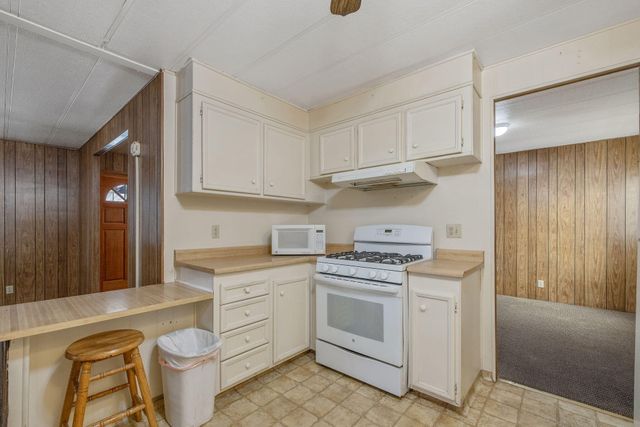 415 N Akers Street 50, Visalia, CA 93291