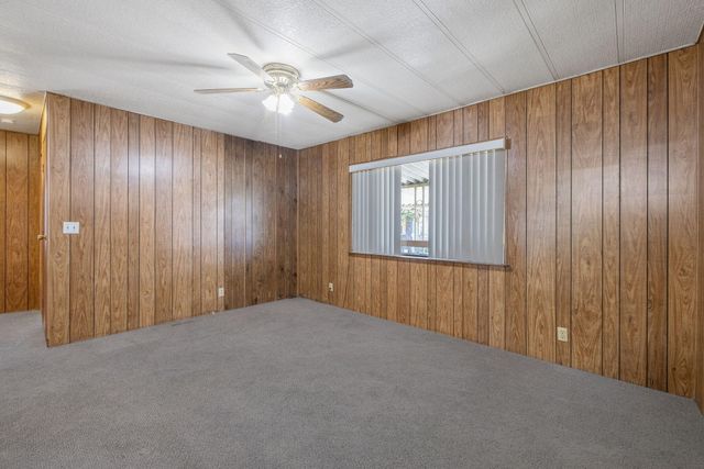 415 N Akers Street 50, Visalia, CA 93291