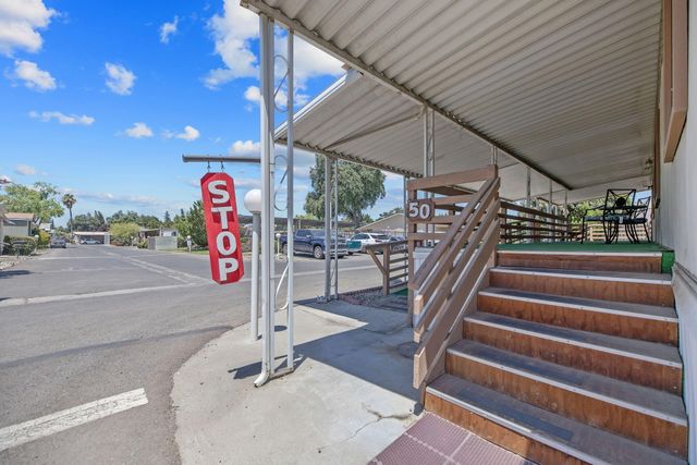 415 N Akers Street 50, Visalia, CA 93291