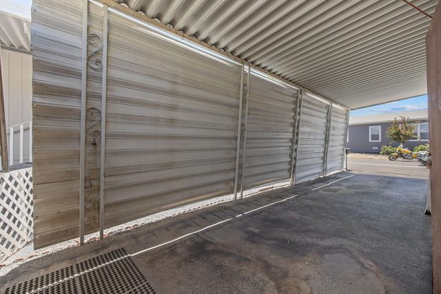 415 N Akers Street 50, Visalia, CA 93291