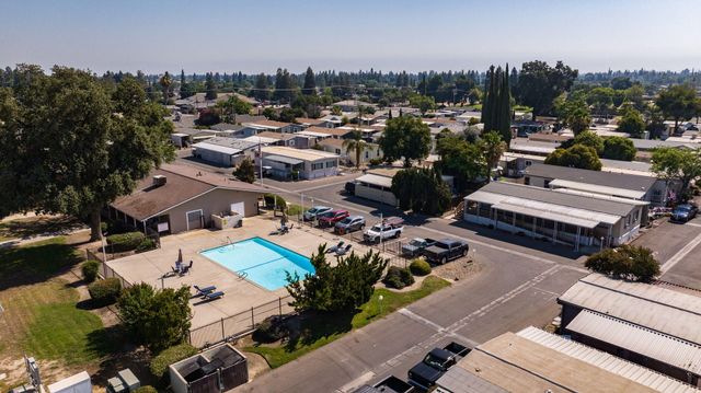 415 N Akers Street 50, Visalia, CA 93291