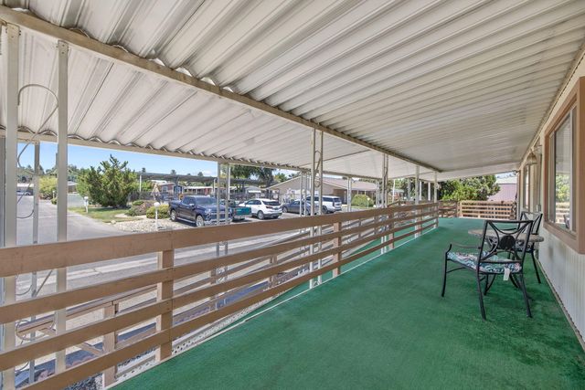415 N Akers Street 50, Visalia, CA 93291