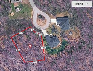 8 Aberfeld Lane, Bella Vista, AR 72715
