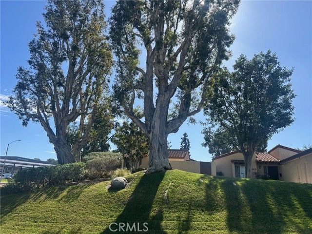 5640 E Plaza De Amantes, Anaheim, CA 92807