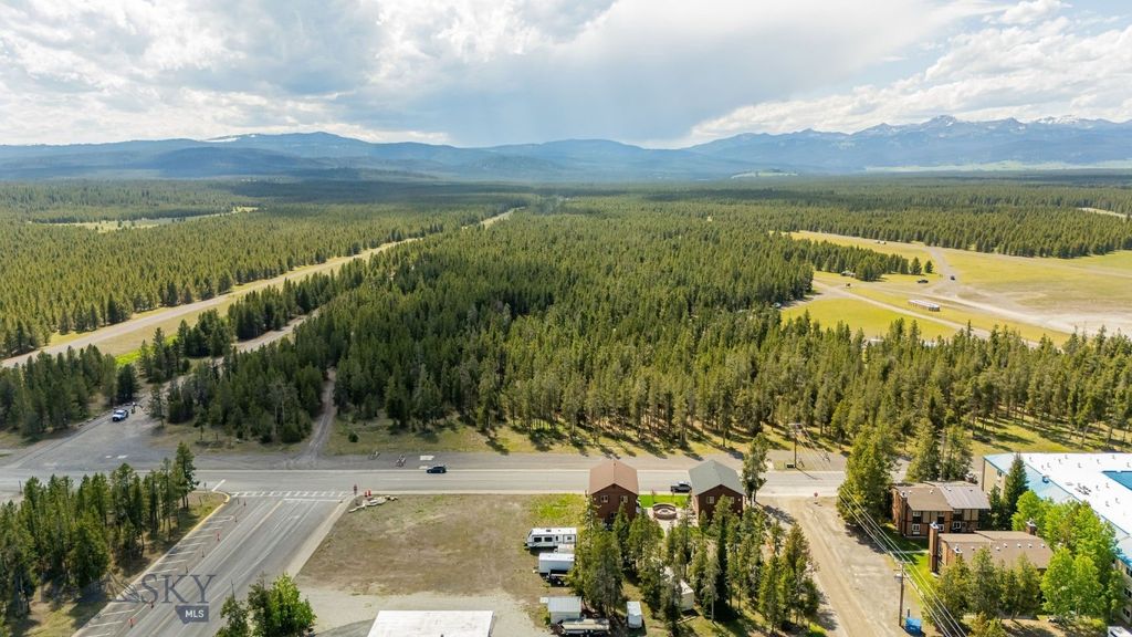 19 N Iris, West Yellowstone, MT 59758 photo 18