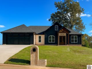 379 Tomahawk blvd. # 28, Cadiz, KY 42211