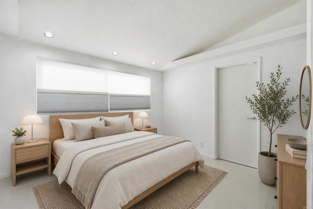 5628 Linda Rosa, La Jolla, CA 92037