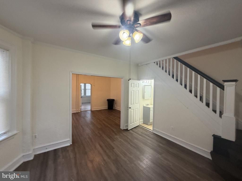 917 PEMBROKE AVE, LANSDOWNE, PA 19050 — photo 2
