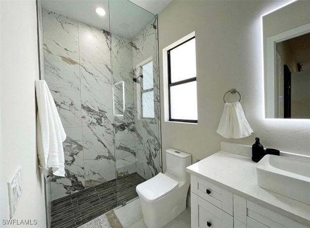 687 23rd ST SW, Naples, FL 34117