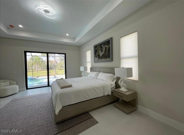 687 23rd ST SW, Naples, FL 34117