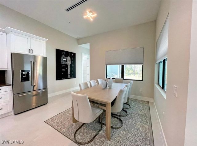 687 23rd ST SW, Naples, FL 34117