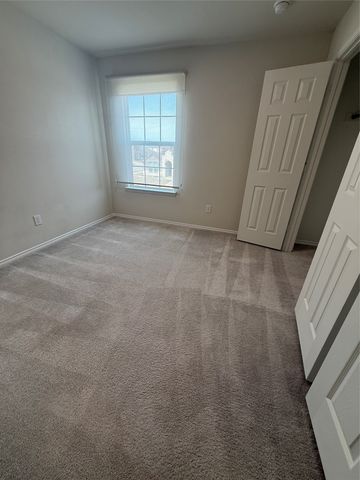 909 Cormorant Street, Princeton, TX 75407