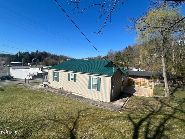 202 Northeast Railroad Avenue, Wise, VA 24293