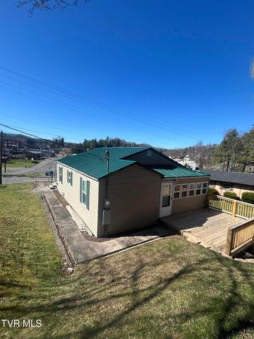 202 Northeast Railroad Avenue, Wise, VA 24293