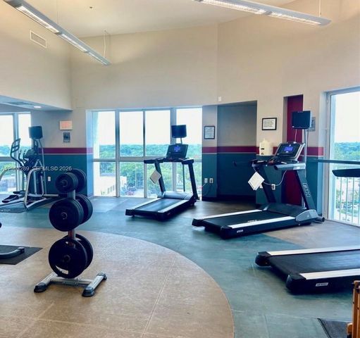 7275 SW 90th Way 312, Miami, FL 33156
