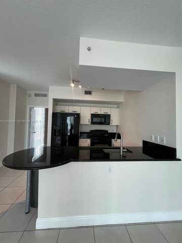 7275 SW 90th Way 312, Miami, FL 33156