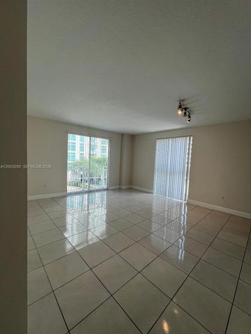 7275 SW 90th Way 312, Miami, FL 33156