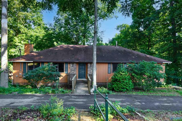 286 Springhill Road, Huntsville, AL 35806