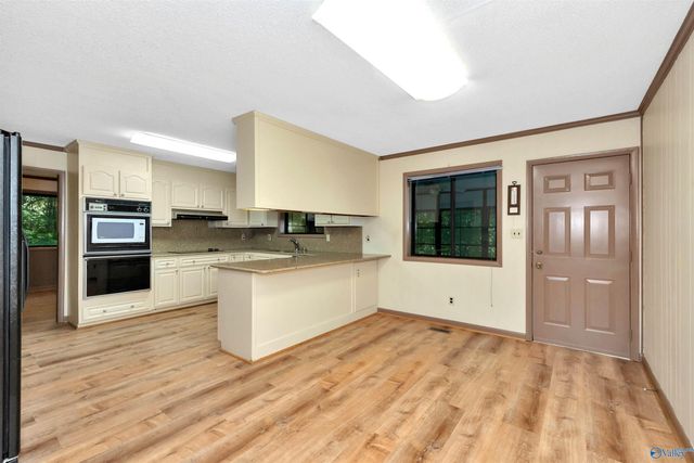 286 Springhill Road, Huntsville, AL 35806