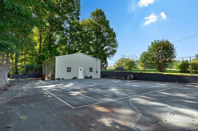 286 Springhill Road, Huntsville, AL 35806