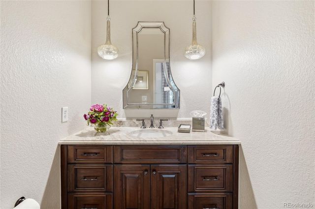 9779 Bay Hill Drive, Lone Tree, CO 80124