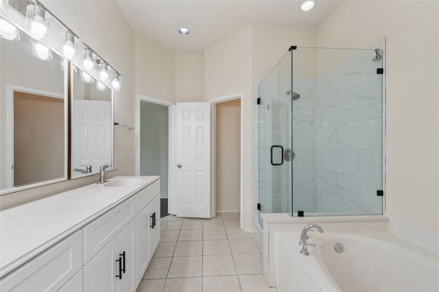 207 Meredith Court, Irving, TX 75063