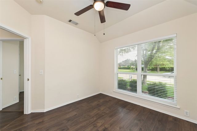 207 Meredith Court, Irving, TX 75063