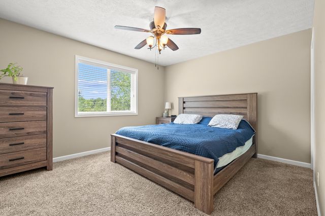 25427 Chaty Lane, Pine Grove Twp, MI 49055