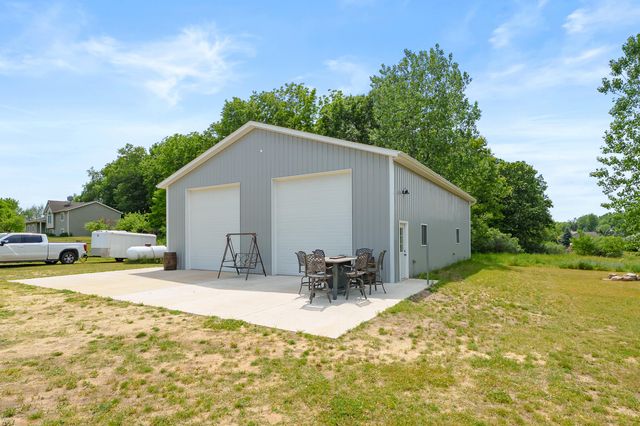 25427 Chaty Lane, Pine Grove Twp, MI 49055