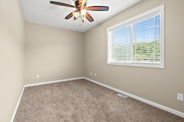 25427 Chaty Lane, Pine Grove Twp, MI 49055