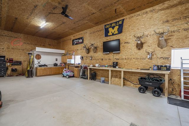 25427 Chaty Lane, Pine Grove Twp, MI 49055