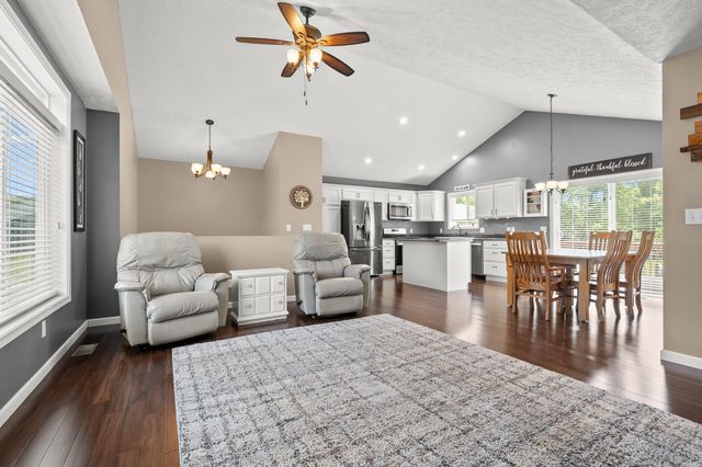 25427 Chaty Lane, Pine Grove Twp, MI 49055