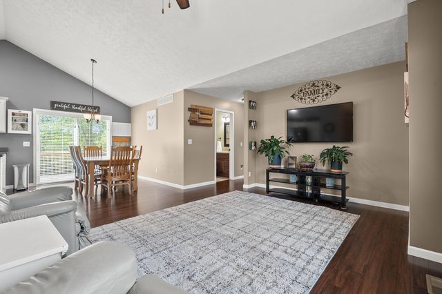 25427 Chaty Lane, Pine Grove Twp, MI 49055