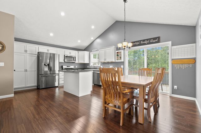 25427 Chaty Lane, Pine Grove Twp, MI 49055