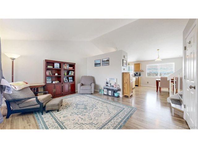 5361 S Ukraine Way, Aurora, CO 80015