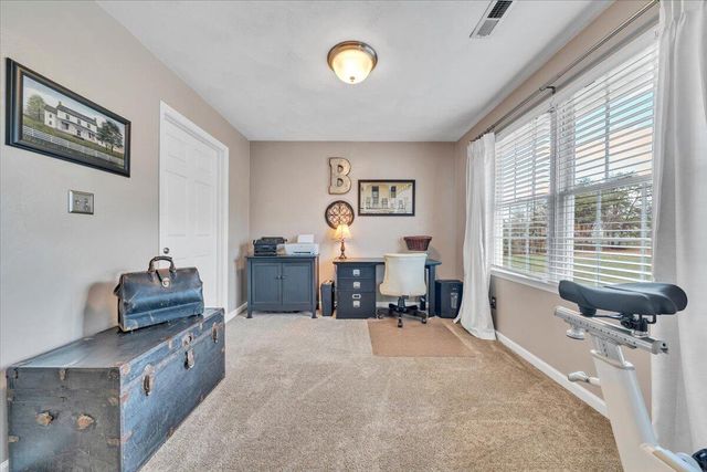 5255 Dresden CIR, Roanoke, VA 24012