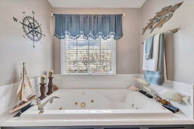 5255 Dresden CIR, Roanoke, VA 24012